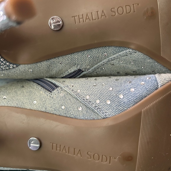 Thalia Sodi Elegant Gradient Denim Rhinestone Women's Boots Size 9 NWOT - Picture 15 of 16